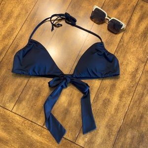 Roxy reverse triangle tie front bikini top🖤